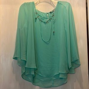 Jennifer Lopez mint top